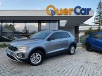 Usado VW T-Roc 110 HP (80 kW) 2023 Cinza SUV