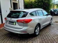 Usado Ford Focus Business Edition 120 HP (88 kW) 2019 Cinzento Carrinha