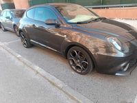 Usado Alfa Romeo MiTo 95 HP (69 kW) 2018 Cinzento Citadino