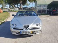 Usado Alfa Romeo Spider 150 HP (110 kW) 2001 Cinzento Cabrios