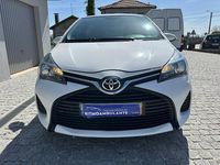 Usado Toyota Yaris Active 90 HP (66 kW) 2015 Branco Citadino