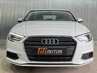 Usado Audi A3 Sport 116 HP (85 kW) 2016 Branco Coupé