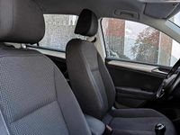 Usado VW Tiguan 115 HP (84 kW) 2017 Branco SUV