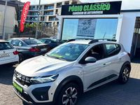 Usado Dacia Sandero 90 HP (66 kW) 2023 Cinzento Citadino