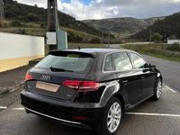 Usado Audi A3 116 HP (85 kW) 2017 Preto Sedan