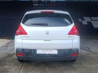 Usado Peugeot 3008 Premium 112 HP (82 kW) 2010 Amarelo Carrinha