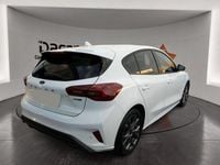Usado Ford Focus ST-Line 125 HP (91 kW) 2022 Branco