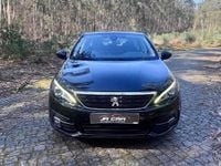 Usado Peugeot 308 SW 130 HP (95 kW) 2019 Preto Carrinha