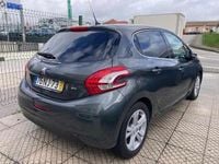 Usado Peugeot 208 114 HP (83 kW) 2012 Cinzento Citadino