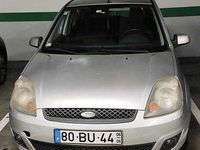 Usado Ford Fiesta 55 HP (40 kW) 2006 Sedan