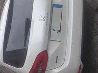 Usado Peugeot 308 120 HP (88 kW) 2015 Branco Carrinha