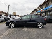 Usado Mercedes C220 AMG 150 HP (110 kW) 2006 Preto Coupé