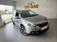 Usado Peugeot 2008 Active 82 HP (60 kW) 2018 Outra SUV