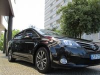 usado Toyota Avensis SW 2.0 D-4D Exclusive