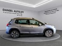 Usado Peugeot 2008 110 HP (80 kW) 2016 Cinzento SUV