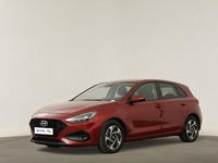 Usado Hyundai i30 Style 101 HP (74 kW) 2024 Vermelho