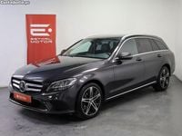 Usado Mercedes C300e Avantgarde 306 HP (225 kW) 2021 Cinza Carrinha