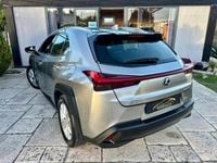 Usado Lexus UX 152 HP (111 kW) 2021 Outra SUV