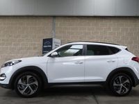 Usado Hyundai Tucson Premium 136 HP (100 kW) 2017 Branco SUV