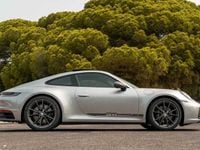 Usado Porsche 911 385 HP (283 kW) 2023 Cinzento