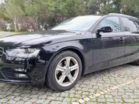 Usado Audi A4 136 HP (100 kW) 2013 Preto Carrinha