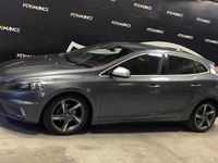 Usado Volvo V40 115 HP (84 kW) 2015 Cinzento