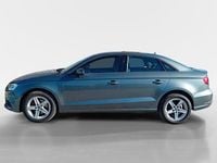 Usado Audi A3 Sport 116 HP (85 kW) 2020 Cinza Sedan