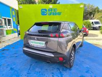 Usado Peugeot 2008 100 HP (73 kW) 2023 Cinzento SUV