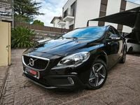 Usado Volvo V40 Kinetic 120 HP (88 kW) 2017 Preto Citadino