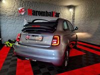 Usado Fiat 500e La Prima 86 kW (118 HP) 2022 Cinza antracite Cabrios