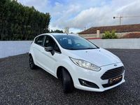 Usado Ford Fiesta Titanium 95 HP (69 kW) 2016 Branco Citadino
