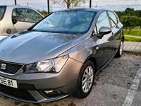 Usado Seat Ibiza 75 HP (55 kW) 2016 Cinzento Citadino