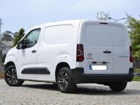 Usado Toyota Proace 102 HP (75 kW) 2022 Branco Monovolume