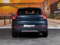 Usado Volvo XC40 Inscription 150 HP (110 kW) 2020 Azul SUV