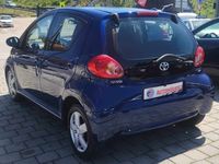 Usado Toyota Aygo 54 HP (39 kW) 2008 Azul Citadino