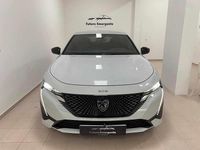 Usado Peugeot e-308 113 kW (154 HP) 2023 Branco Citadino