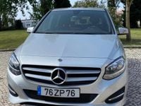 Usado Mercedes B180 Style 116 HP (85 kW) 2017 Prateado Monovolume