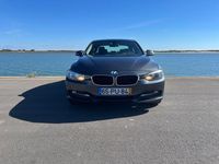 Usado BMW 318 Sport Line 143 HP (105 kW) 2015 Cinza Sedan