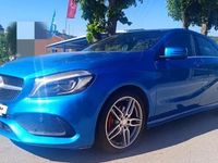 Usado Mercedes A180 AMG line 109 HP (80 kW) 2016 Azul
