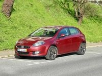 Usado Fiat Bravo 120 HP (88 kW) 2010 Vermelho Citadino
