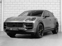 Usado Porsche Cayenne Turbo 739 HP (543 kW) 2024 Cinza SUV