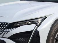 Usado Peugeot e-408 GT 154 kW (210 HP) 2025 Branco SUV
