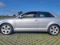 Usado Audi A3 140 HP (102 kW) 2004 Cinzento Citadino