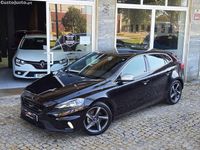 Usado Volvo V40 R-Design 115 HP (84 kW) 2013 Preto Carrinha