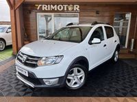 Usado Dacia Sandero 90 HP (66 kW) 2016 Branco