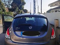 Usado Lancia Ypsilon Silver 95 HP (69 kW) 2013 Citadino