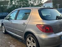 usado Peugeot 307 1.6 HDi