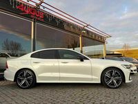 Usado Volvo S60 R-Design 392 HP (288 kW) 2020 Branco Sedan