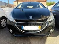 Usado Peugeot 208 82 HP (60 kW) 2015 Preto Citadino