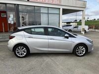 Usado Opel Astra Edition 105 HP (77 kW) 2019 Cinzento Citadino